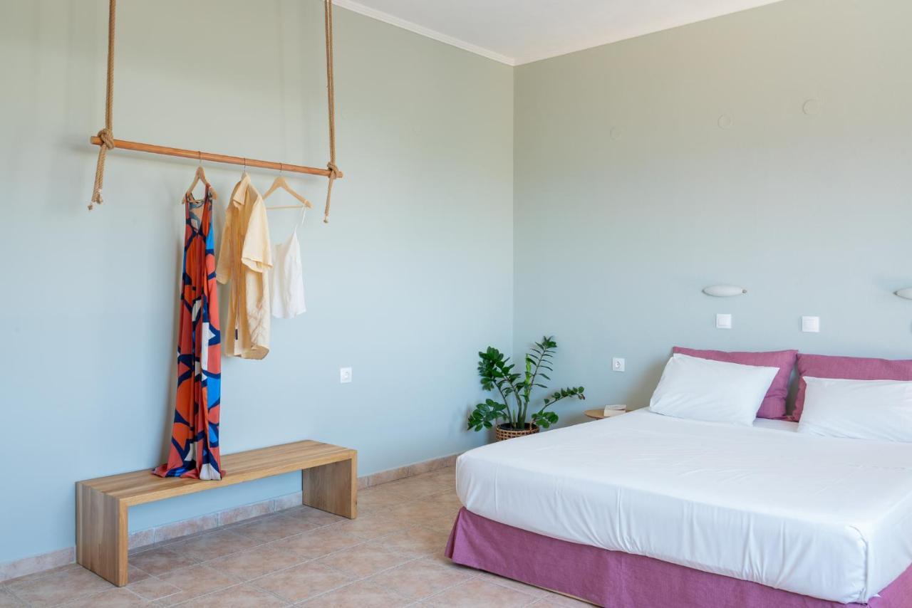 Serenity Hideaway Palaiochora Dış mekan fotoğraf